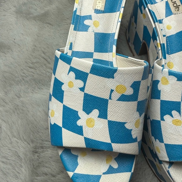 Larroude BlueWhite Checkered Daisy Miso SuperChunky Platforms NWOT Size 8.5 - Picture 10 of 16